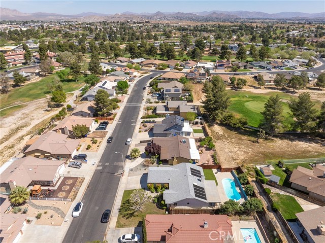 Detail Gallery Image 42 of 48 For 15821 Candlewood, Victorville,  CA 92395 - 3 Beds | 2 Baths