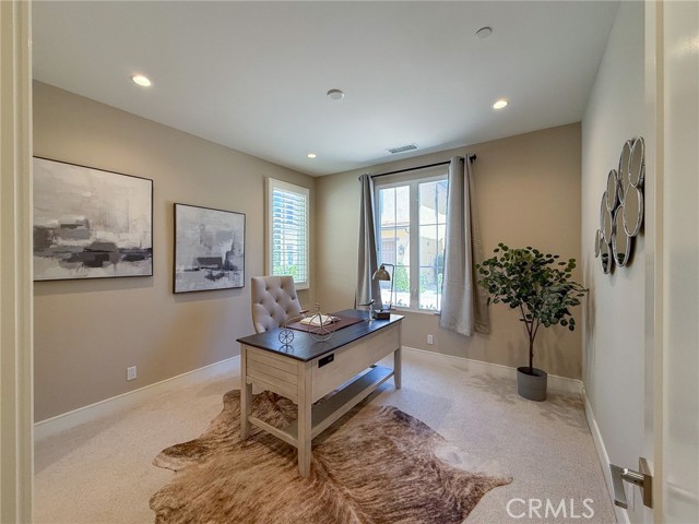 142 Dolci, Irvine CA: https://media.crmls.org/medias/7a2df6ae-ec51-4fa9-8a8f-b0b441b6eb51.jpg