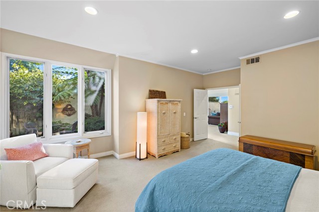 Detail Gallery Image 19 of 51 For 25 Lucerne St, Newport Beach,  CA 92660 - 3 Beds | 2/1 Baths