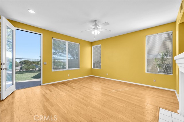 Image 9 of 30 For 323 Lydia  