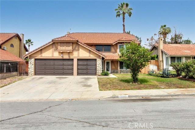 13083 Raenette Way, Moreno Valley CA: https://media.crmls.org/medias/7a30577c-7887-4fad-a66f-a6ad0e75c7af.jpg