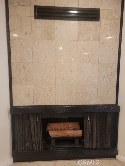 Detail Gallery Image 10 of 25 For 627 Geneva St #2,  Glendale,  CA 91206 - 2 Beds | 2 Baths