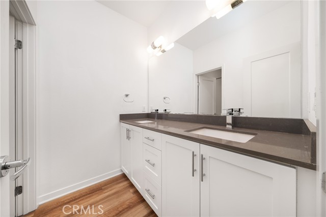 Detail Gallery Image 31 of 35 For 152 Schick, Irvine,  CA 92614 - 4 Beds | 3/1 Baths