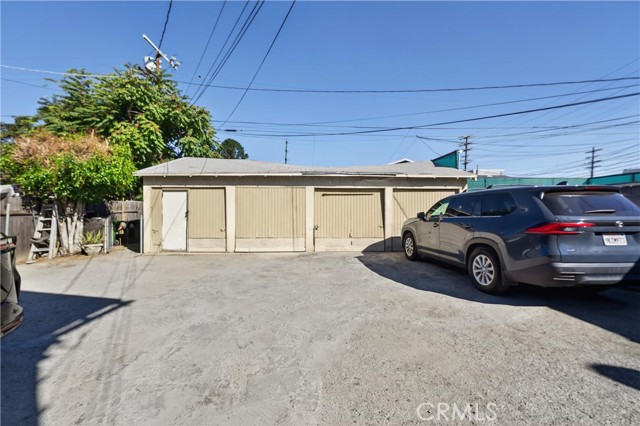 Detail Gallery Image 24 of 25 For 323 W 60th, Los Angeles,  CA 90003 - – Beds | – Baths