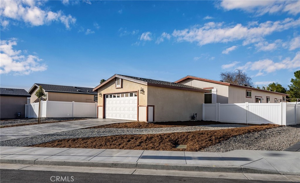 758 Larissa Court