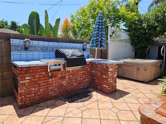 Image 3 of 26 For 6149 Whitewood Ave