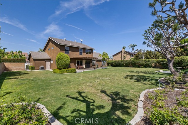 Detail Gallery Image 34 of 39 For 4466 Rainbow Ln, Yorba Linda,  CA 92886 - 4 Beds | 2/1 Baths