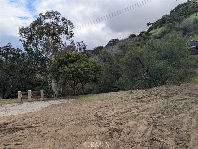 Detail Gallery Image 9 of 17 For 1087 Loma Ln, Simi Valley,  CA 93063 - – Beds | – Baths