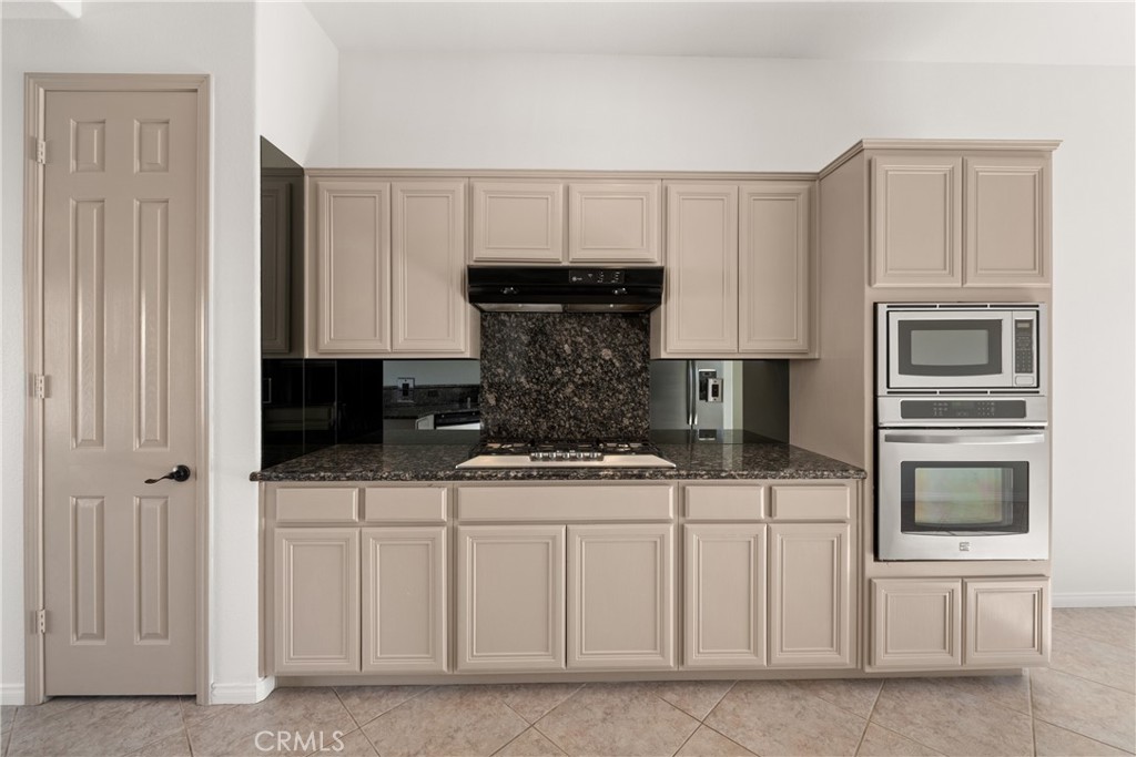 MLS #CV25249174 image #20