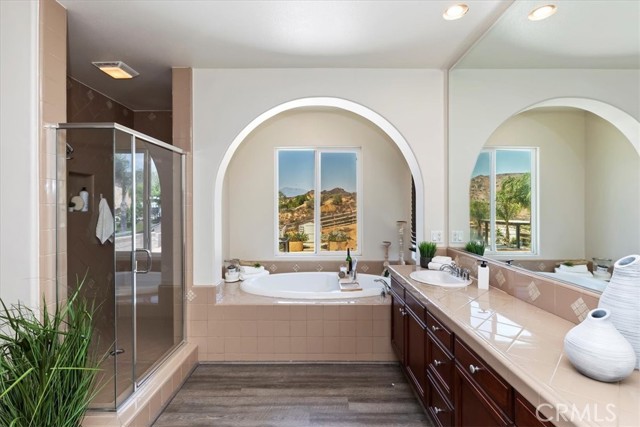 239 Cross Rail Lane, Norco CA: https://media.crmls.org/medias/7a37389a-0860-4aa4-8224-526853147b63.jpg