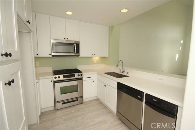 Detail Gallery Image 28 of 38 For 12668 Chapman Ave #2414,  Garden Grove,  CA 92840 - 2 Beds | 2 Baths