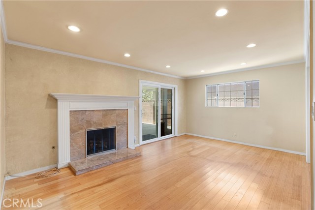Detail Gallery Image 5 of 33 For 18361 Delaware St, Huntington Beach,  CA 92648 - 4 Beds | 2 Baths