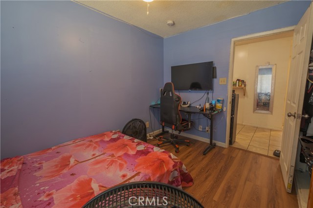 Detail Gallery Image 16 of 25 For 11126 Van Buren Ave, Los Angeles,  CA 90044 - 3 Beds | 2 Baths