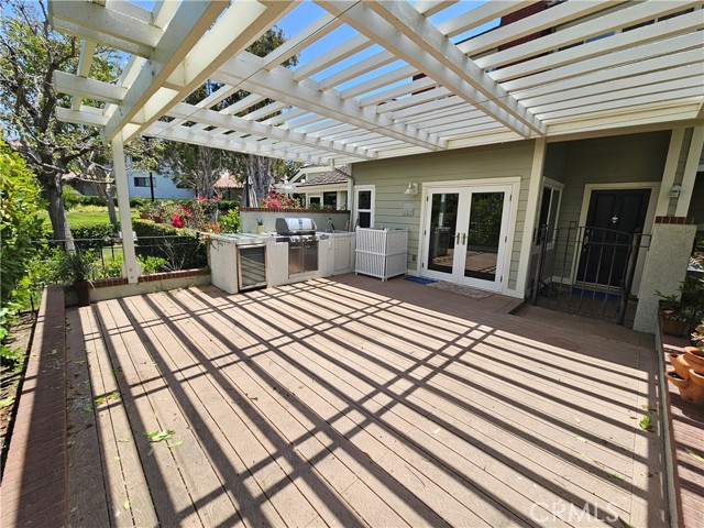 27 Tiburon Court, Manhattan Beach, California 90266, 2 Bedrooms Bedrooms, 0 ,2 BathroomsBathrooms,Residential,For Sale,Tiburon,0,SB26078984