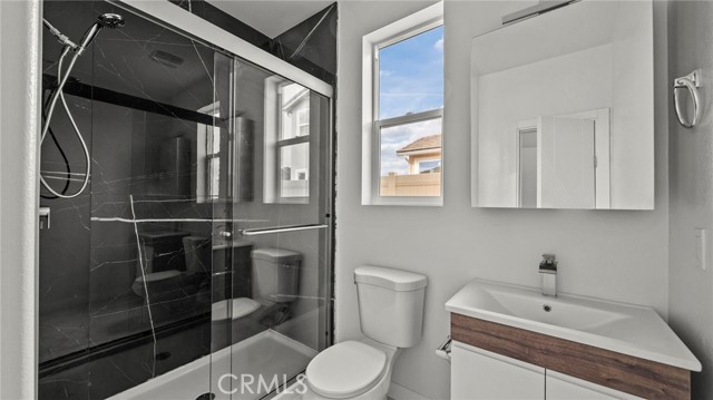 Image 20 of 49 For 14424 Buvan Ct