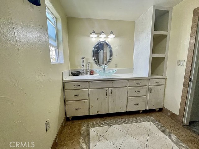 73315 Helms, Desert Hot Springs CA: https://media.crmls.org/medias/7a3b9834-ad11-41e7-acf4-868e1774c9db.jpg