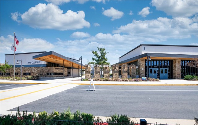 Detail Gallery Image 49 of 61 For 103 Newall, Irvine,  CA 92618 - 3 Beds | 2/1 Baths