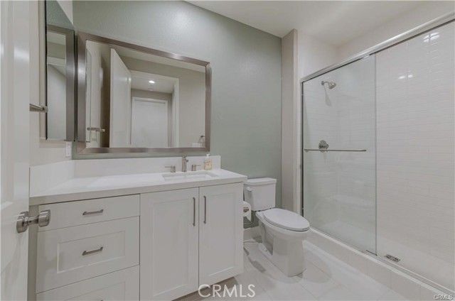Detail Gallery Image 12 of 35 For 27626 Upton Terrace, San Pedro,  CA 90732 - 4 Beds | 4 Baths