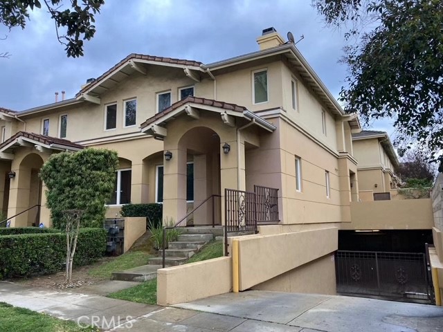 90 N Craig Ave #1, Pasadena, CA 91107