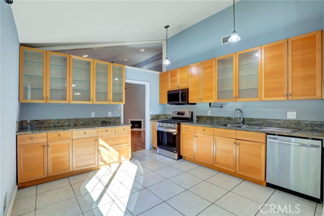 21822 Jinetes, Mission Viejo CA: https://media.crmls.org/medias/7a3d94c3-aeef-4f7e-bb27-a44c482ce113.jpg