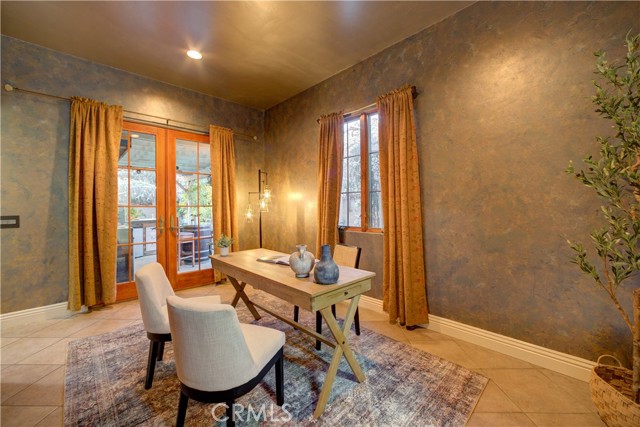 Detail Gallery Image 15 of 41 For 806 Vista Cerro Drive, Paso Robles,  CA 93446 - 4 Beds | 3/1 Baths
