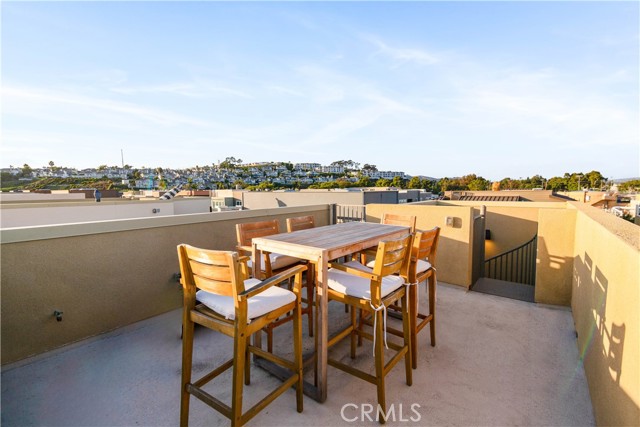 2046 Doheny Way, Dana Point, California 92629, 3 Bedrooms Bedrooms, ,4 BathroomsBathrooms,Residential Lease,For Rent,2046 Doheny Way,CROC24154716