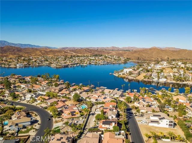 Detail Gallery Image 39 of 41 For 23116 Compass Dr, Canyon Lake,  CA 92587 - 3 Beds | 2 Baths