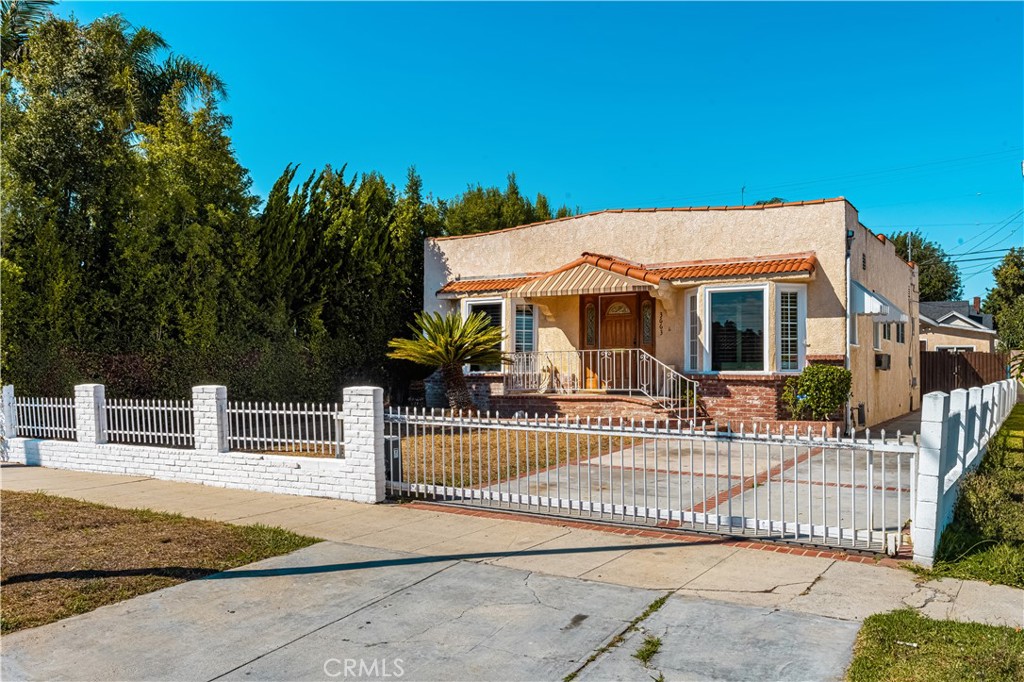 3663 W 60th Street