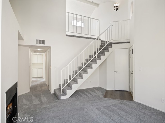 Detail Gallery Image 9 of 44 For 19810 Sandpiper Pl #22,  Newhall,  CA 91321 - 3 Beds | 2 Baths