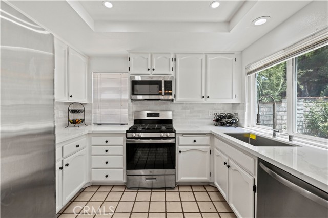 26308 Marsala Drive, Valencia CA: https://media.crmls.org/medias/7a3fbcf4-5d62-4216-8587-a8cd24402685.jpg