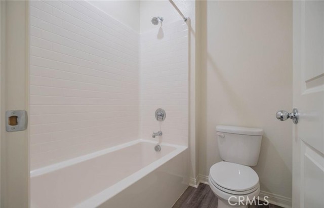 Detail Gallery Image 19 of 29 For 20625 Desert Ash, Winnetka,  CA 91306 - 4 Beds | 4 Baths