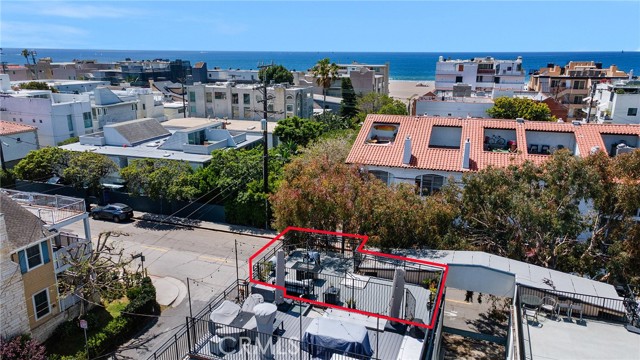 Detail Gallery Image 32 of 41 For 3512 Pacific Ave #2,  Los Angeles,  CA 90292 - 2 Beds | 2 Baths