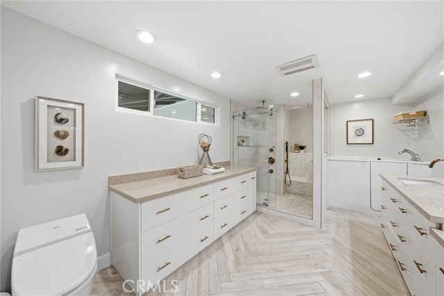 Detail Gallery Image 22 of 68 For 900 Paloma Pl, Fullerton,  CA 92835 - 6 Beds | 3/1 Baths