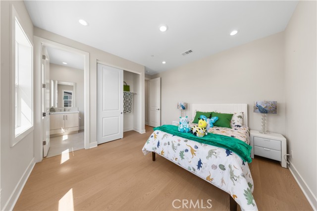 390 Riverbend, Lake Forest CA: https://media.crmls.org/medias/7a433f21-bf1d-4090-94cd-3e4790686ceb.jpg