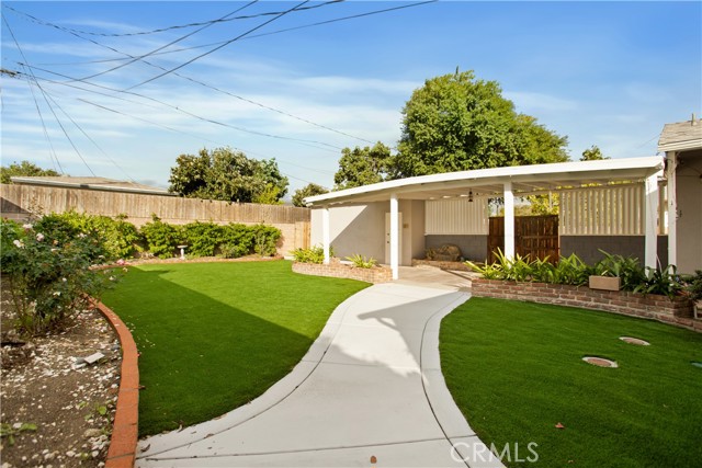 Detail Gallery Image 6 of 23 For 924 W E, Ontario,  CA 91762 - 3 Beds | 1/1 Baths