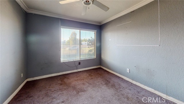 Detail Gallery Image 13 of 34 For 5270 Lucretia Ave, Jurupa Valley,  CA 91752 - 4 Beds | 2 Baths