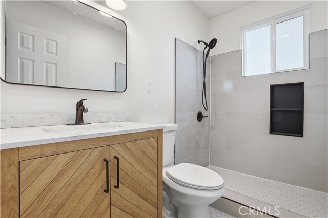 577 Herrington N Avenue, San Bernardino CA: https://media.crmls.org/medias/7a45ebb4-a473-431c-a6a7-5fb9bd53ed69.jpg