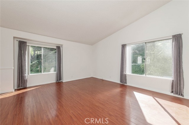 Detail Gallery Image 5 of 20 For 24320 Sylvan Glen Rd #E,  Diamond Bar,  CA 91765 - 2 Beds | 2 Baths