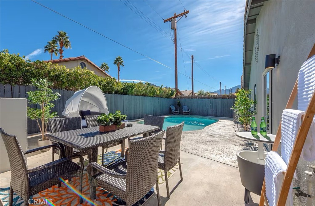 52060 Avenida Rubio