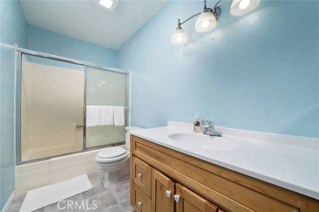 9422 Meadow Street, Rancho Cucamonga CA: https://media.crmls.org/medias/7a470bfe-fe39-4e51-9bb9-7013d19f9053.jpg