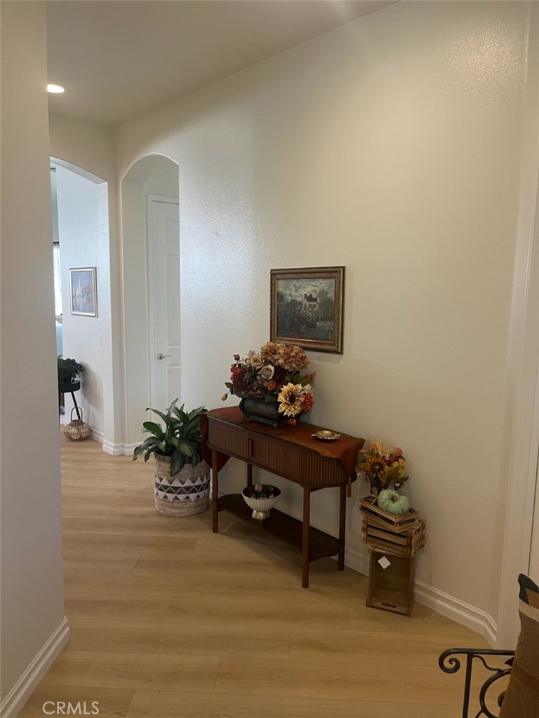 MLS #IV25218752 image #5