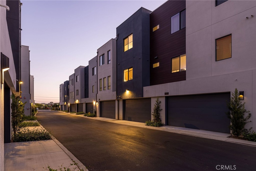 7A47B4F2 1579 4285 B5Be Bbff078Aaaf4 16328 Helber Way, Tustin, Ca 92782 &Lt;Span Style='BackgroundColor:transparent;Padding:0Px;'&Gt; &Lt;Small&Gt; &Lt;I&Gt; &Lt;/I&Gt; &Lt;/Small&Gt;&Lt;/Span&Gt;