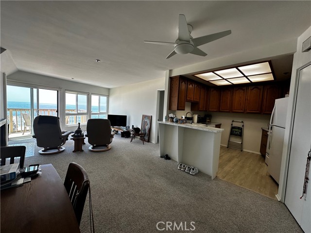 Detail Gallery Image 12 of 14 For 625 Esplanade #21,  Redondo Beach,  CA 90277 - 1 Beds | 1 Baths