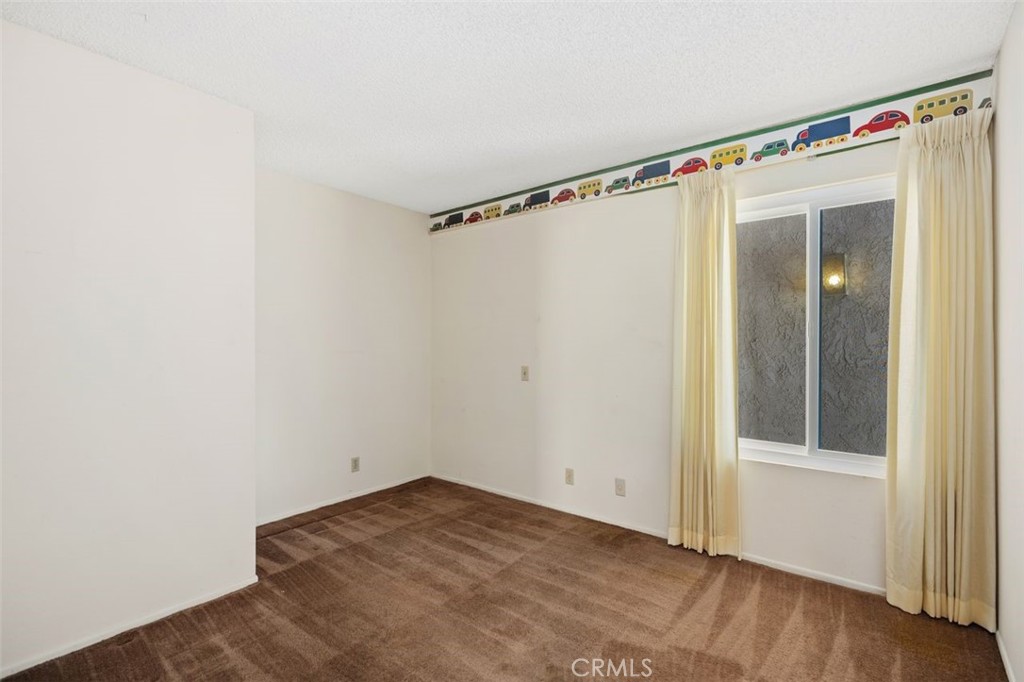 MLS #OC25159783 image #22