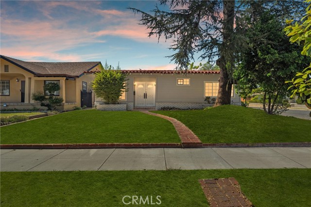Detail Gallery Image 1 of 26 For 1201 S Almansor St, Alhambra,  CA 91801 - 5 Beds | 2 Baths