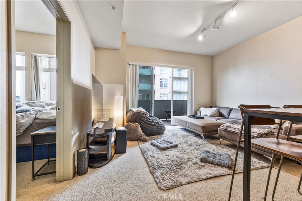 388 E Ocean Boulevard #1404