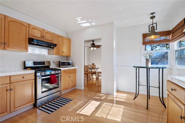 Detail Gallery Image 16 of 52 For 528 Cambridge, Orange,  CA 92867 - 3 Beds | 2 Baths