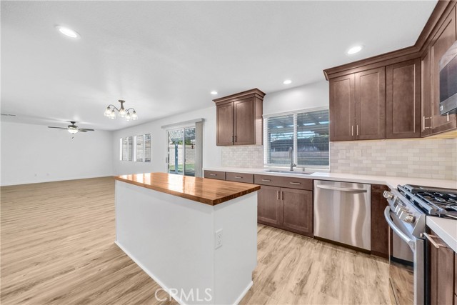 Detail Gallery Image 18 of 43 For 23674 Pepperleaf St, Murrieta,  CA 92562 - 3 Beds | 2/1 Baths
