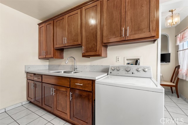 Detail Gallery Image 14 of 26 For 10208 S San Pedro St, Los Angeles,  CA 90003 - 2 Beds | 2 Baths