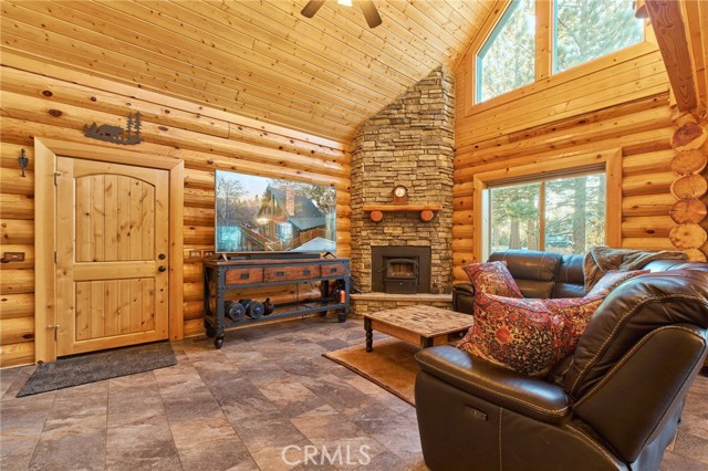 Detail Gallery Image 9 of 57 For 654 Villa Grove Dr, Big Bear City,  CA 92314 - 3 Beds | 2 Baths